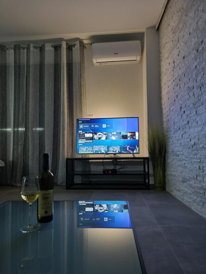 Apartments Vranes Тиват Екстер'єр фото