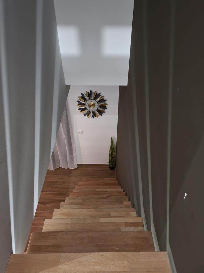 Apartments Vranes Тиват Екстер'єр фото